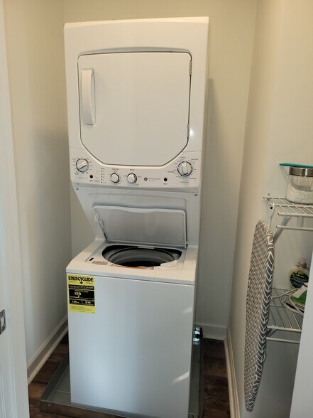 More Photos Of 109 E Highfill Ave, Liberty Apartments For Sale