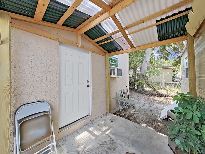 More Photos Of 3201 E Genessee St, Tampa Religious Facility For Sale