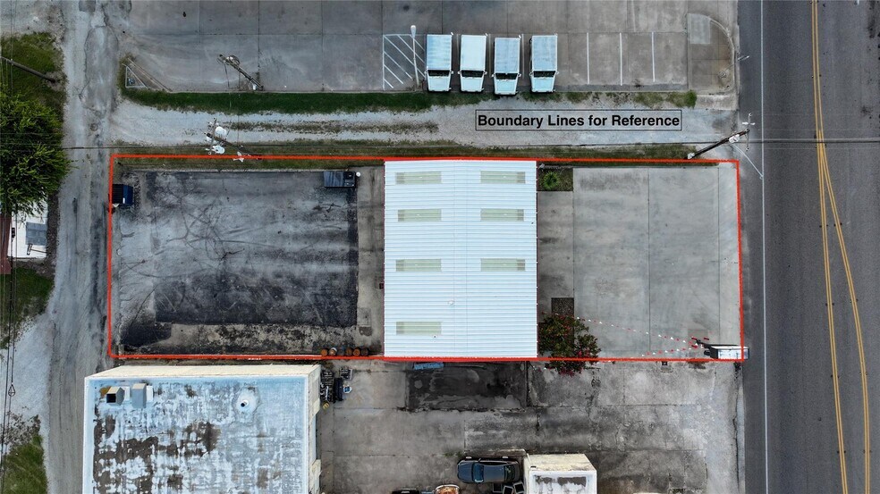 More Photos Of 108 E Wise St, Bowie Specialty For Sale