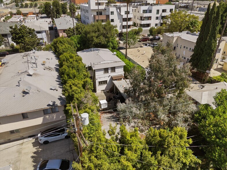 More Photos Of 5742 La Mirada Ave, Los Angeles Apartments For Sale