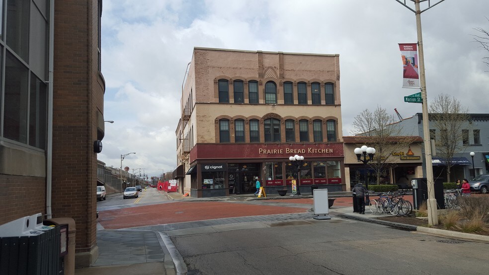 More Photos Of 101 N Marion St, Oak Park Storefront Retail Office For Lease
