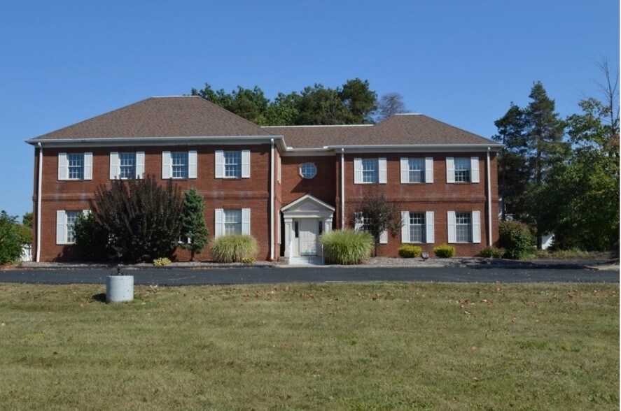 Primary Photo Of 10235 Brecksville Rd, Brecksville Office For Lease