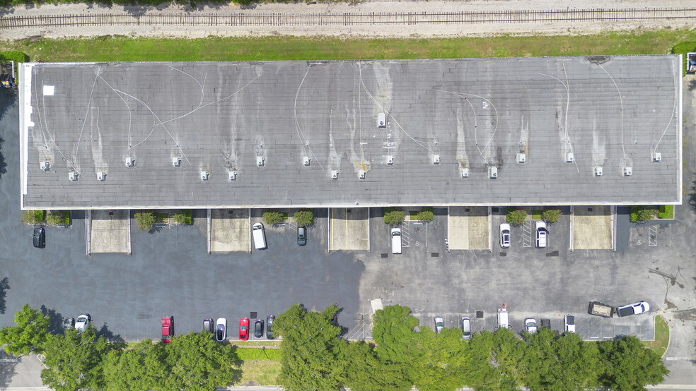 More Photos Of 8750 Exchange Dr, Orlando Warehouse For Sale