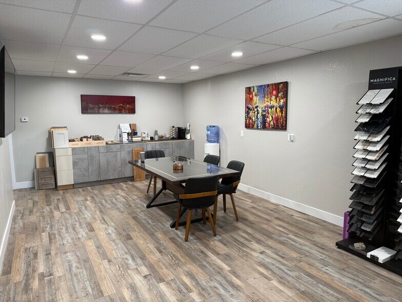 More Photos Of 415 Juanita St, Colorado Springs Warehouse For Lease