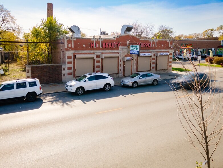 More Photos Of 255 W 79th St, Chicago General Retail For Lease