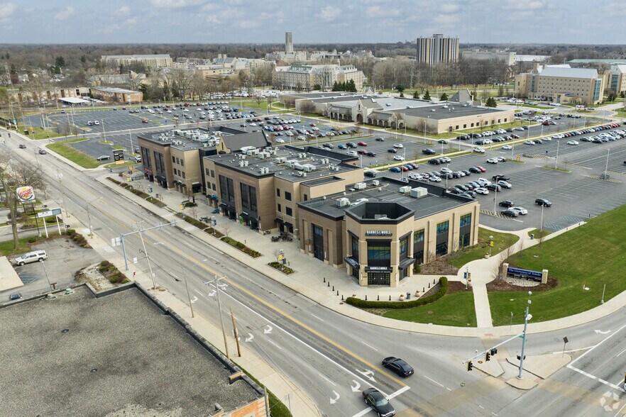 More Photos Of 1440 Secor Rd, Toledo Apartments For Lease