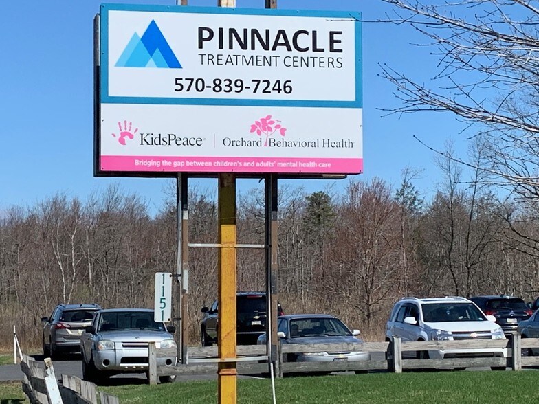 More Photos Of 1151 Pocono Blvd, Mount Pocono Medical For Lease