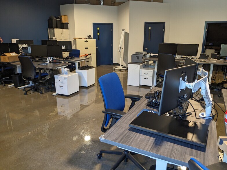 More Photos Of 193 Callies Haven Way, Moncure Light Manufacturing For Lease