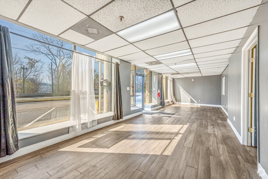 More Photos Of 1129-1199 Willingham Dr, East Point Warehouse For Lease