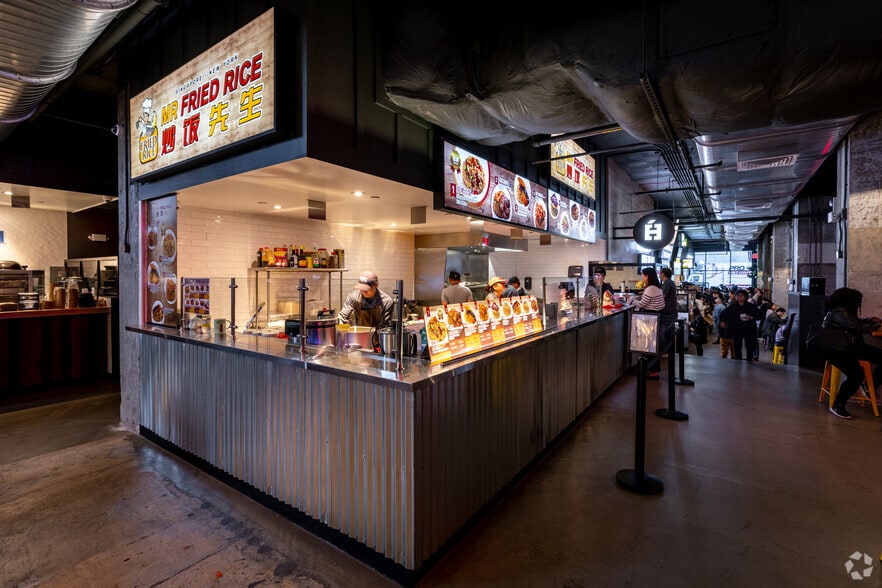 More Photos Of 135 W 50th St, New York Office For Lease