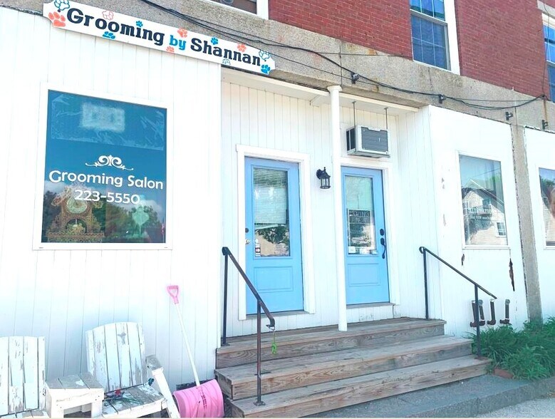 More Photos Of 115 Main St, Winterport Apartments For Lease