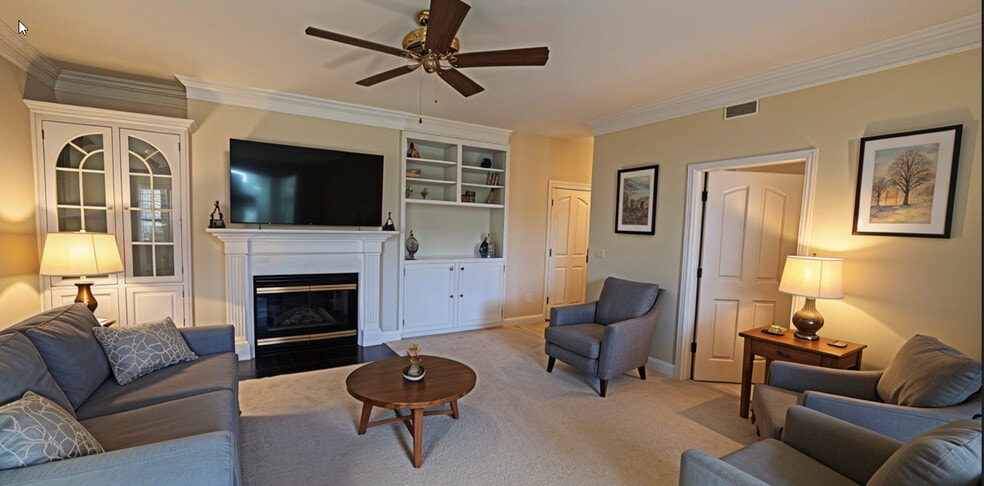 More Photos Of 401 Edgemoor Rd, Wilmington Specialty For Sale