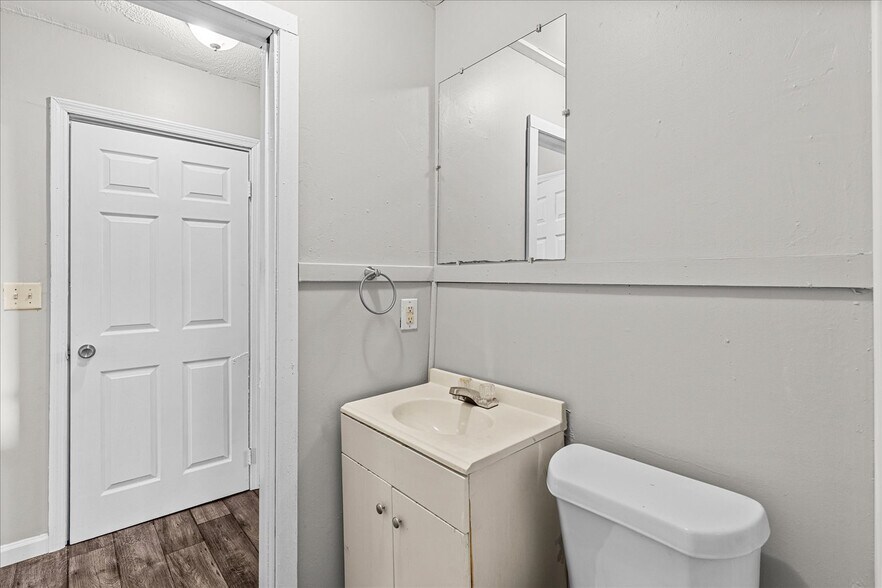 More Photos Of 1802 S Greenwood Ave, Chattanooga Apartments For Sale