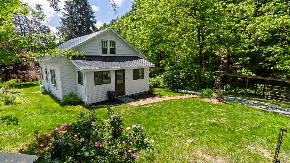More Photos Of 1651 Winding Stairs rd, Topton Land For Sale