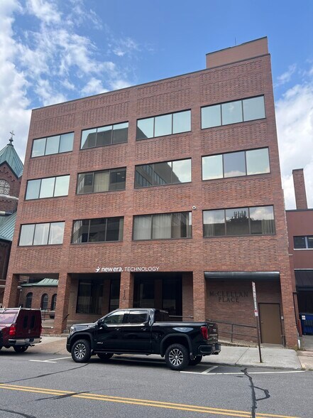 Primary Photo Of 210 McClellan St, Wausau Office For Lease