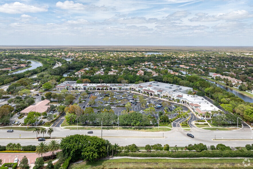 More Photos Of 294 Indian Trace Rd, Weston Unknown For Lease