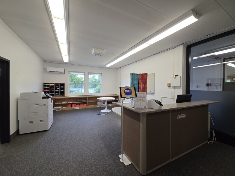 More Photos Of 985 Ebner Dr, Webster Schools For Sale