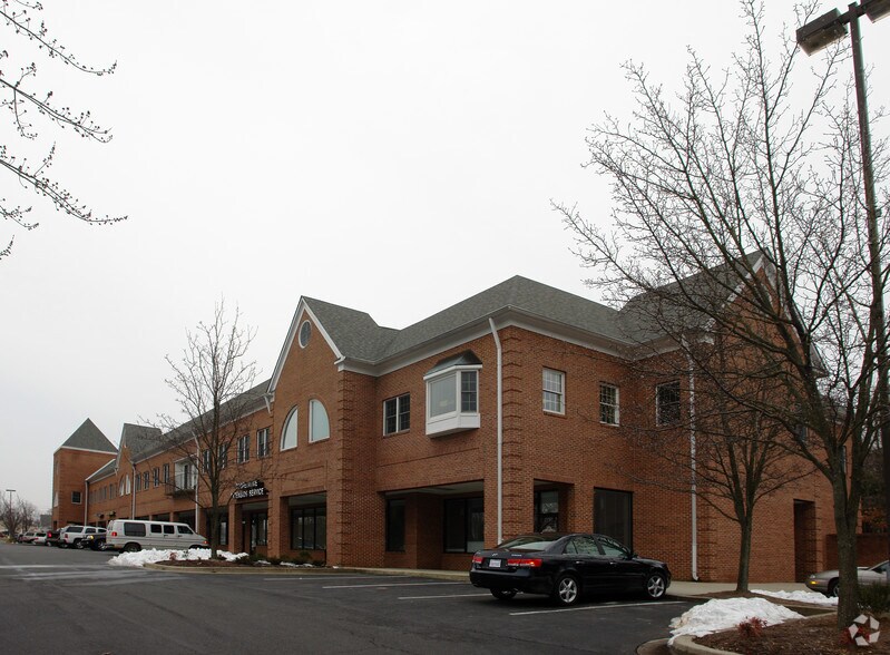 More Photos Of 9375 Chesapeake St, La Plata Storefront Retail Office For Lease