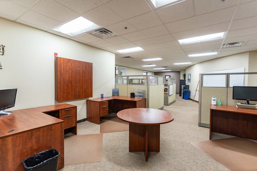 More Photos Of 13405 Folsom Blvd, Folsom Office For Sale