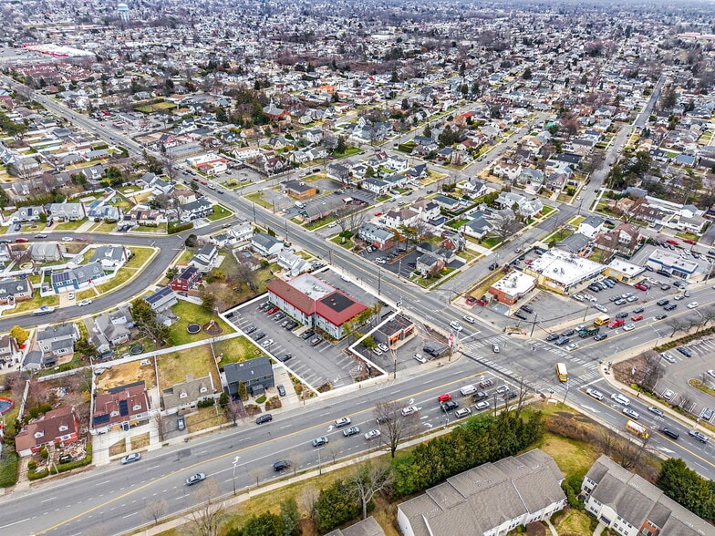 More Photos Of 325 Merrick Ave, East Meadow Medical For Sale