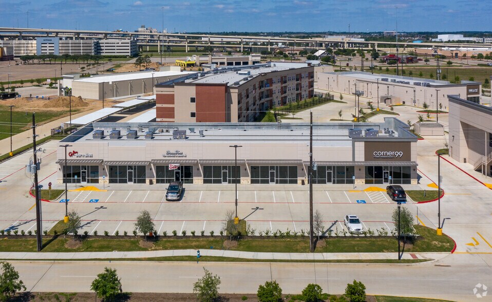 More Photos Of 1227 Grand West Blvd, Katy Storefront For Sale