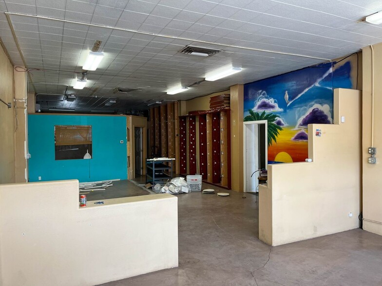 More Photos Of 4201-4207 Lomas Blvd NE, Albuquerque Freestanding For Sale