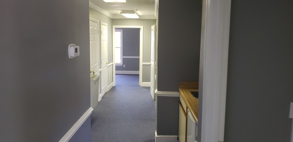 More Photos Of 45571-45595 Shepard Dr, Sterling Medical For Lease