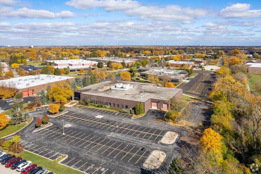 More Photos Of 585 Slawin Ct, Mount Prospect Research And Development For Lease