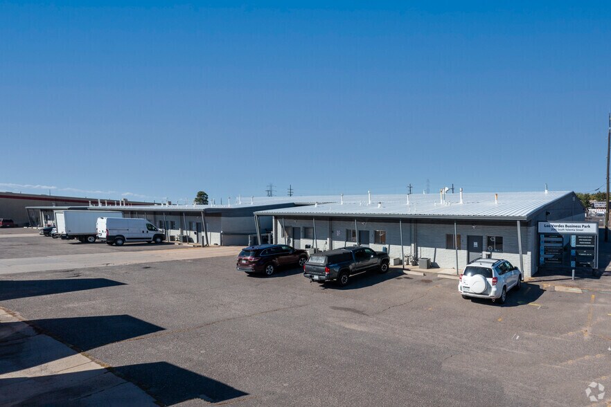 More Photos Of 2045 S Valentia St, Denver Manufacturing For Lease