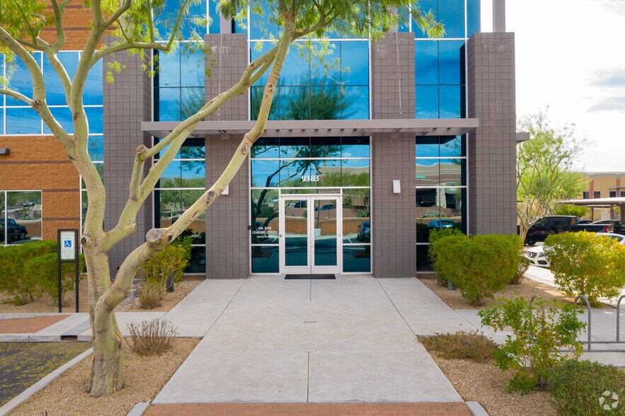 More Photos Of 9383 E Bahia Dr, Scottsdale Office For Lease