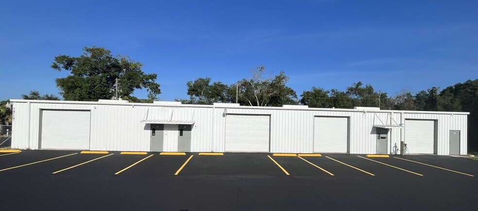 More Photos Of 1717 Benbow Ct, Apopka Warehouse For Lease