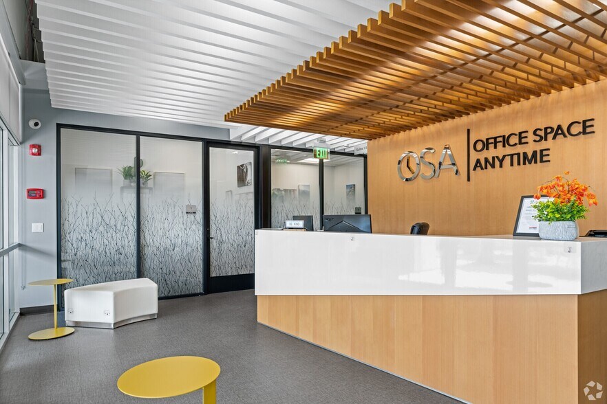 Primary Photo Of 1302 Madera Rd, Simi Valley Office For Lease