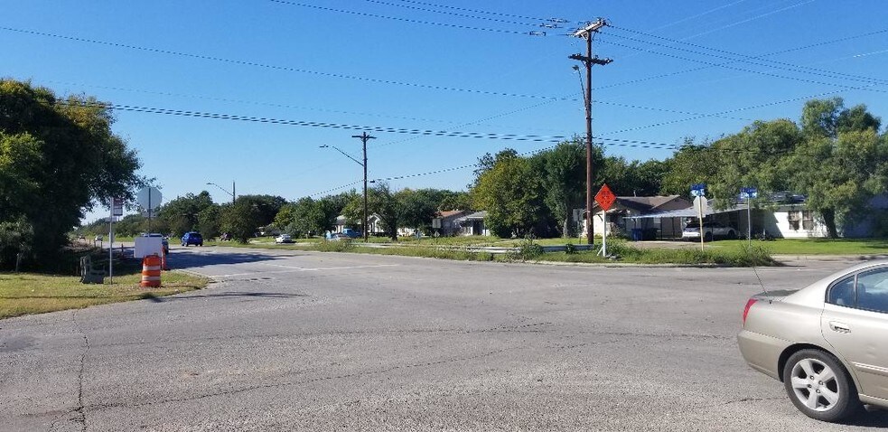 More Photos Of Medina Base Rd, San Antonio Land For Sale