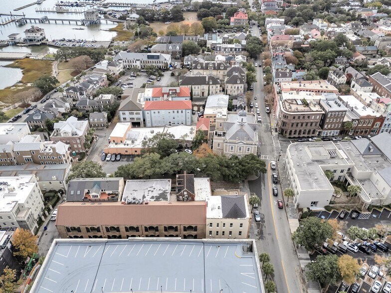 More Photos Of 12 Gillon St, Charleston Office For Lease