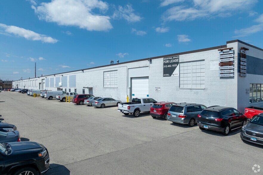 More Photos Of 1400-1450 N 25th Ave, Melrose Park Manufacturing For Lease