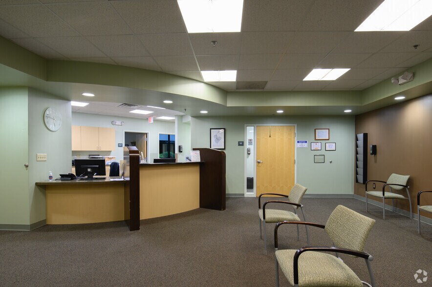 More Photos Of 400 Cresson Blvd, Phoenixville Unknown For Lease