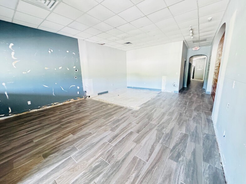 More Photos Of 670 E Route 211, Middletown Unknown For Lease