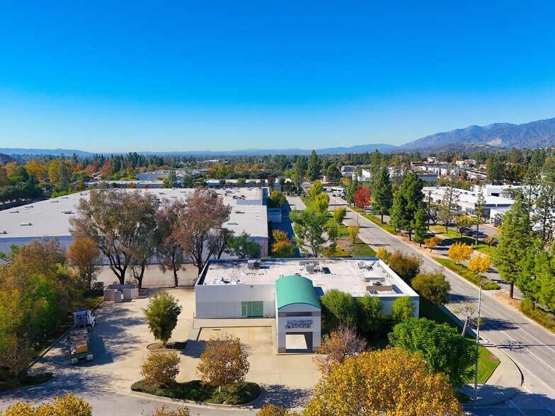 More Photos Of 400 E Arrow Hwy, San Dimas Office For Sale
