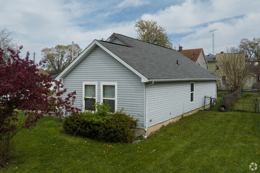 More Photos Of 3158 N Ontario St, Toledo Apartments For Sale