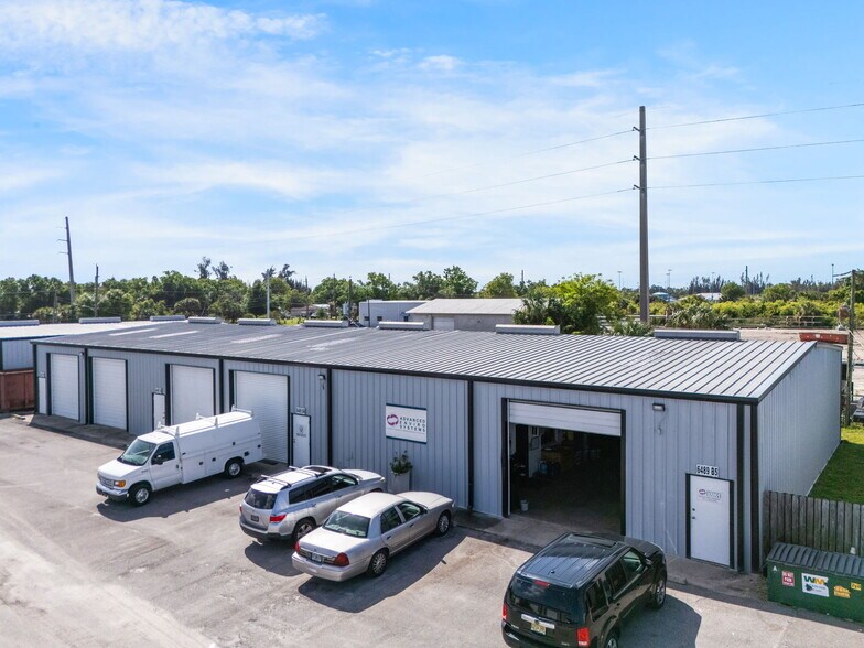 More Photos Of 6469 Florida St, Punta Gorda Warehouse For Lease