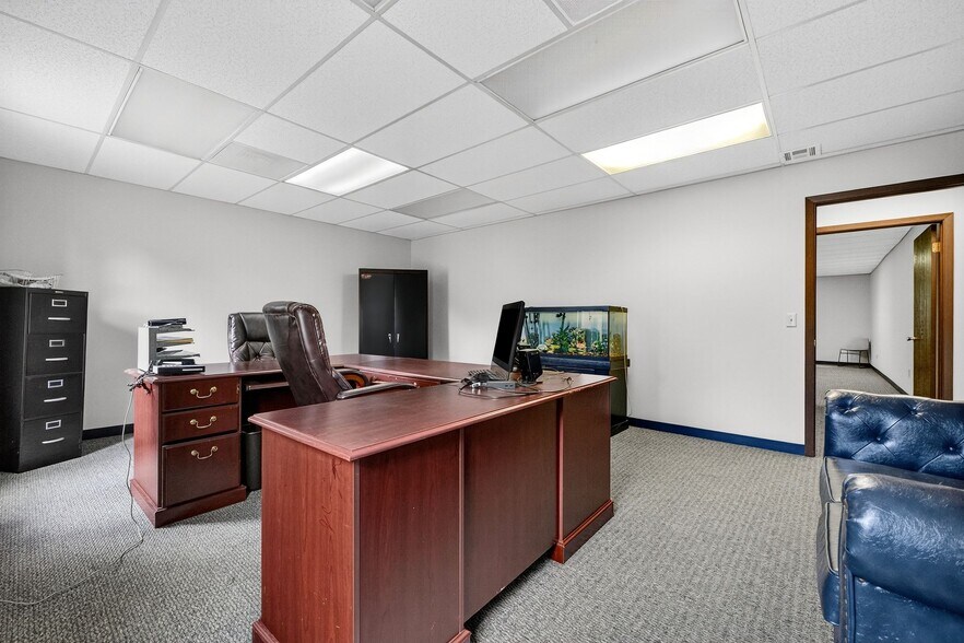 More Photos Of 7027 Spinach Dr, Mentor Warehouse For Sale