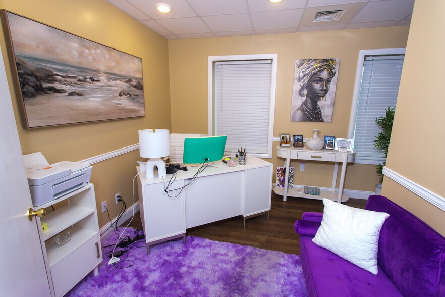 More Photos Of , Pensacola Unknown For Sale