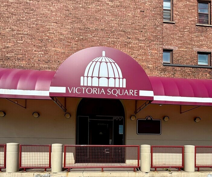 More Photos Of 2739 S Park Ave, Lackawanna Flex For Lease