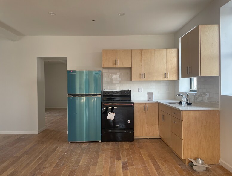 More Photos Of 789 E 144th St, Bronx Industrial For Lease