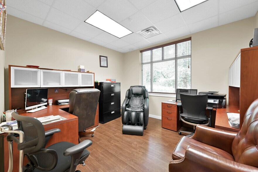 More Photos Of 8505 Technology Forest Pl, The Woodlands Office For Lease