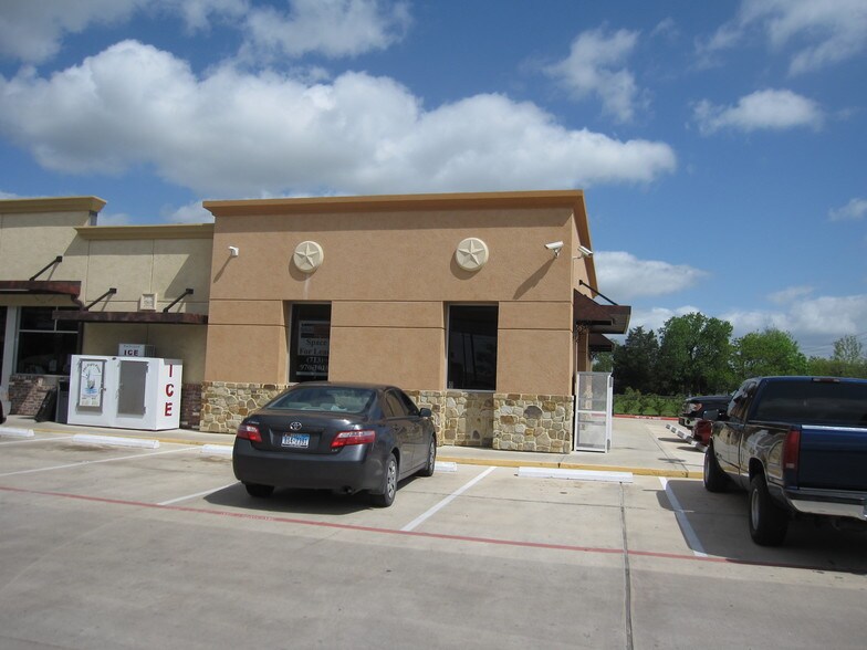 More Photos Of 6601 Broadway St, Pearland Storefront Retail Office For Lease