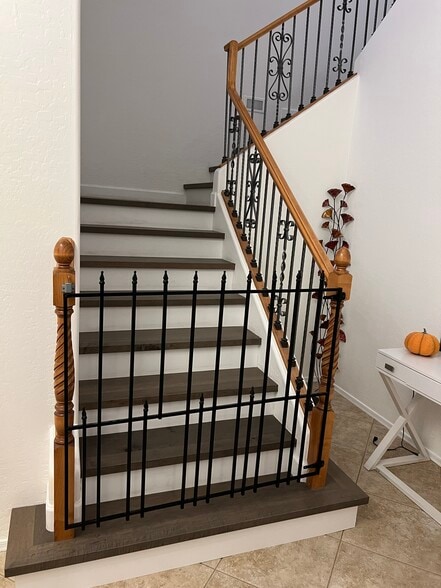 More Photos Of Happy Valley Rd & 83rd Dr, Peoria Assisted Living For Sale
