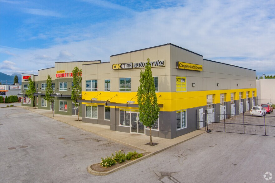 Primary Photo Of 45676 Yale Rd, Chilliwack Storefront Retail Office For Lease