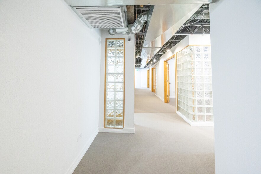 More Photos Of 1650 N Franklin St, Denver Office For Lease