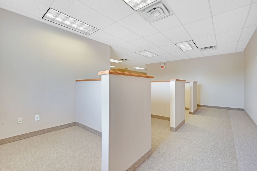 More Photos Of 1386 US Highway 22, Lebanon Unknown For Lease